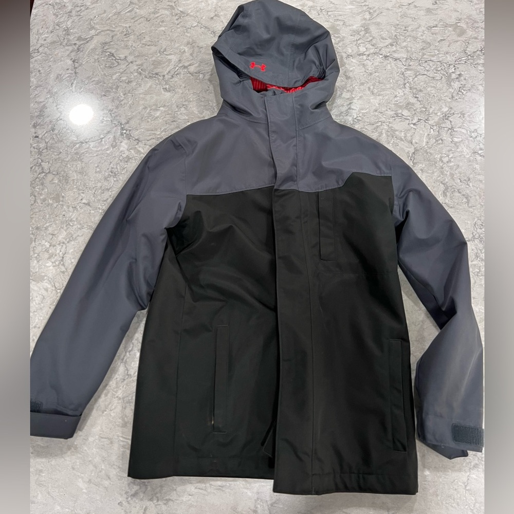 Under Armor Cold Gear Boys M 2-1 Jacket